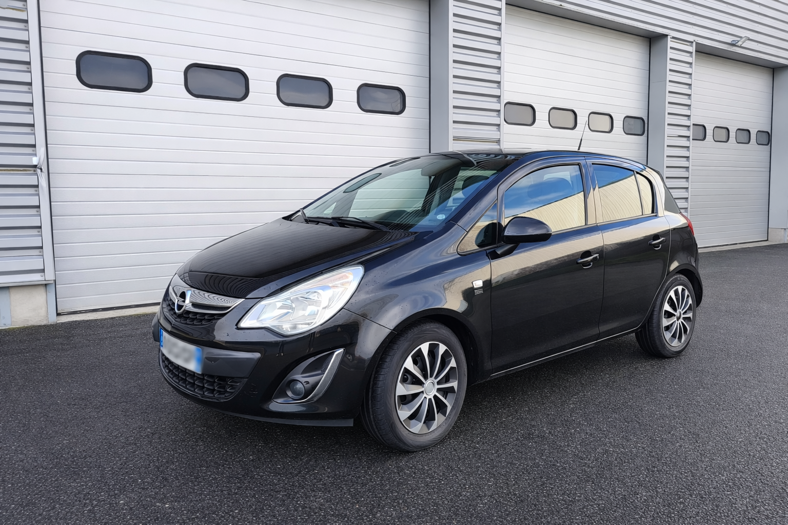 Opel Corsa D / 1.3 CDTI 